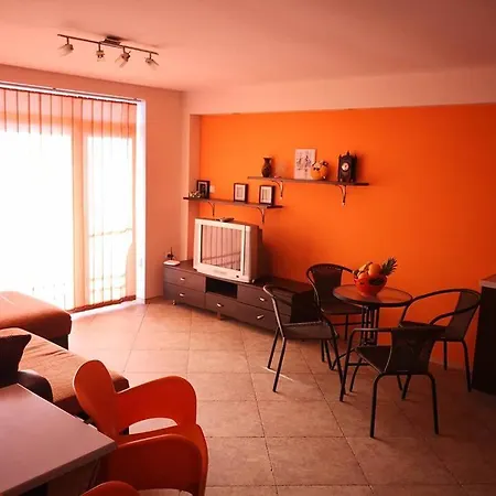 فندق Kamelia Garden 2 *